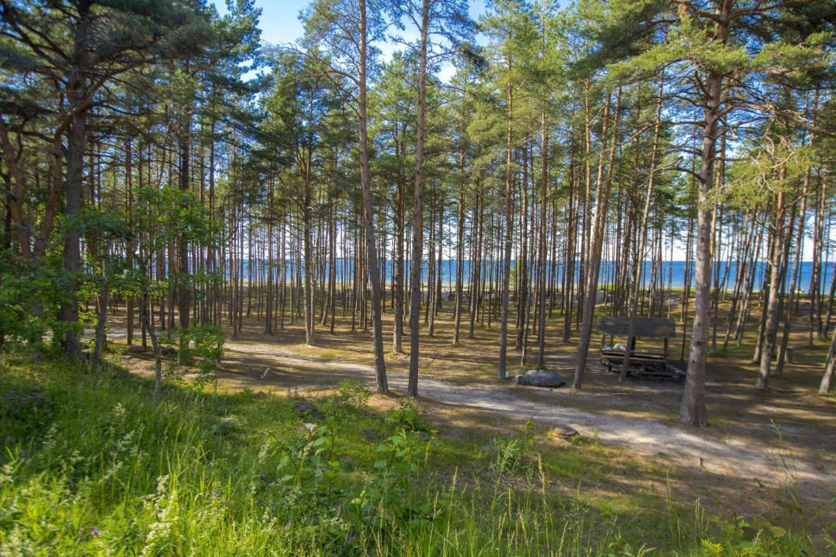 Puhkekeskus Valkla Rand- Simple Accomodation Екстер'єр фото